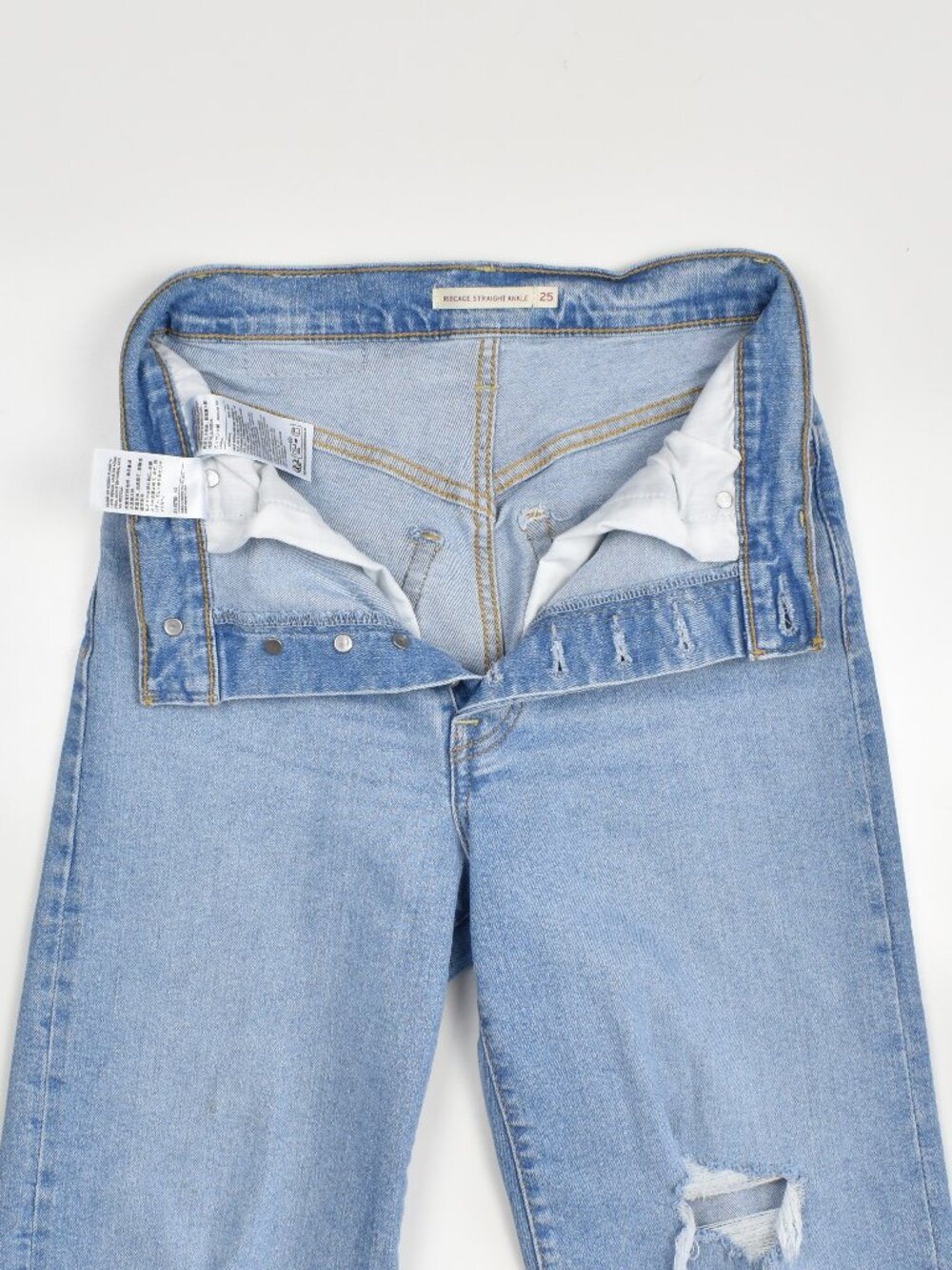 Levi's Ribcage Straight Ankle Distressed Jeans - 25 - Picture 6 of 7